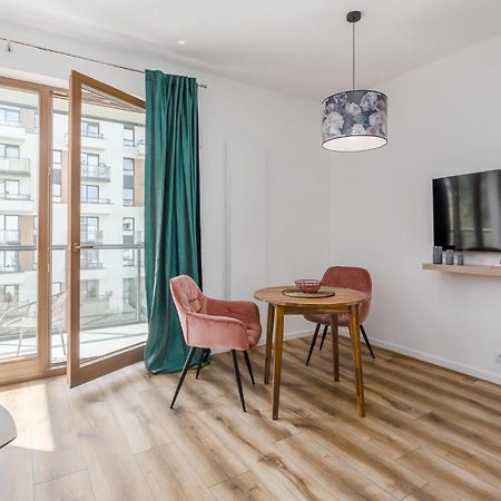 Apartament Enjoy! Mokotow Konstruktorska Warszawa Zewnętrze zdjęcie