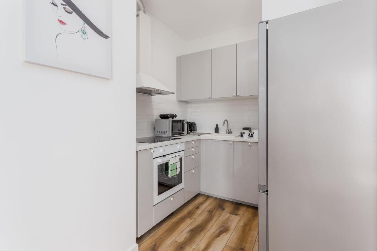 Apartament Enjoy! Mokotow Konstruktorska Warszawa Zewnętrze zdjęcie